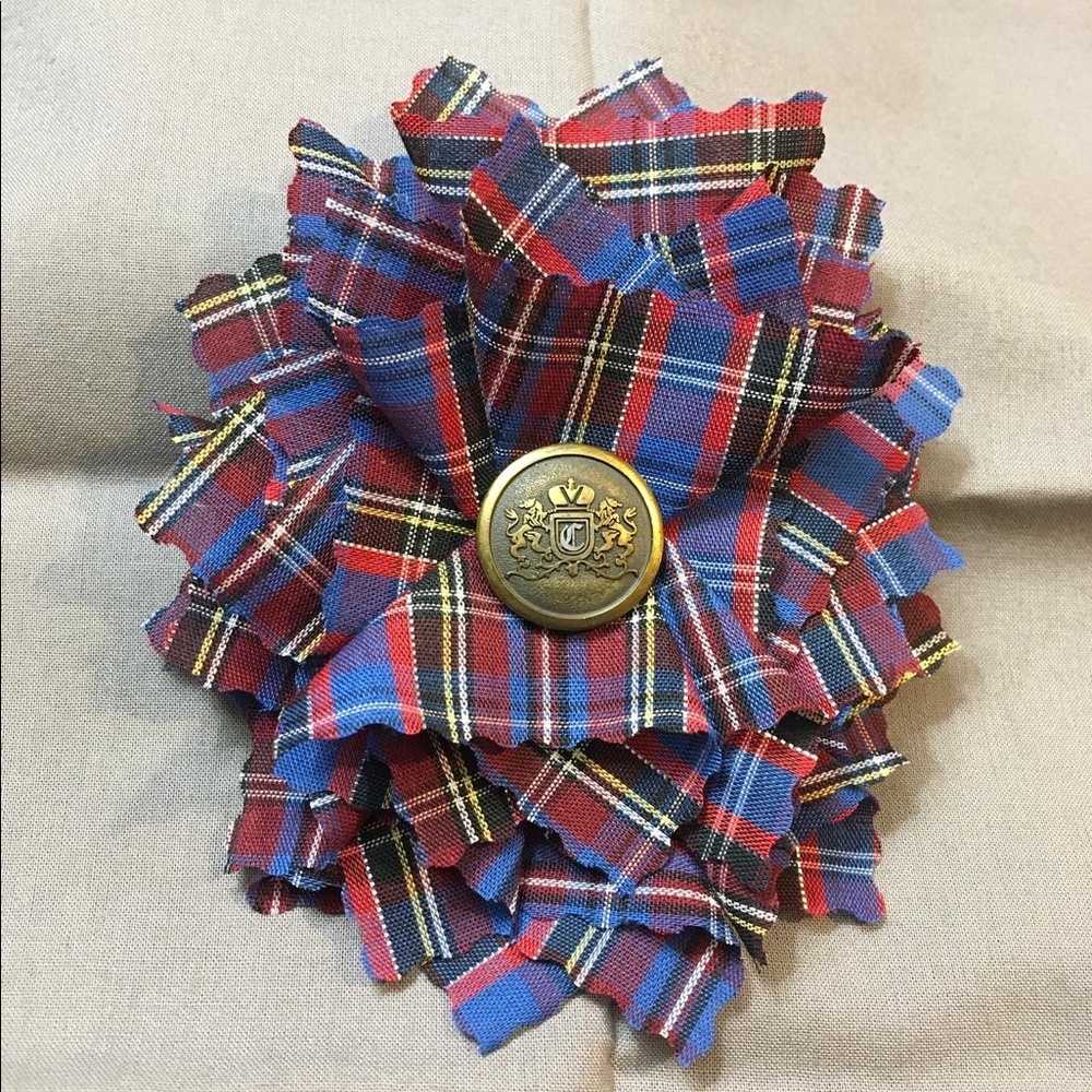 Clothing accessory with pin back vintage shank button center